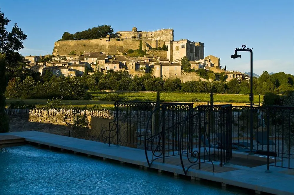 Hotel Le Clair de la Plume - Les Collectionneurs à Grignan 4*,  France